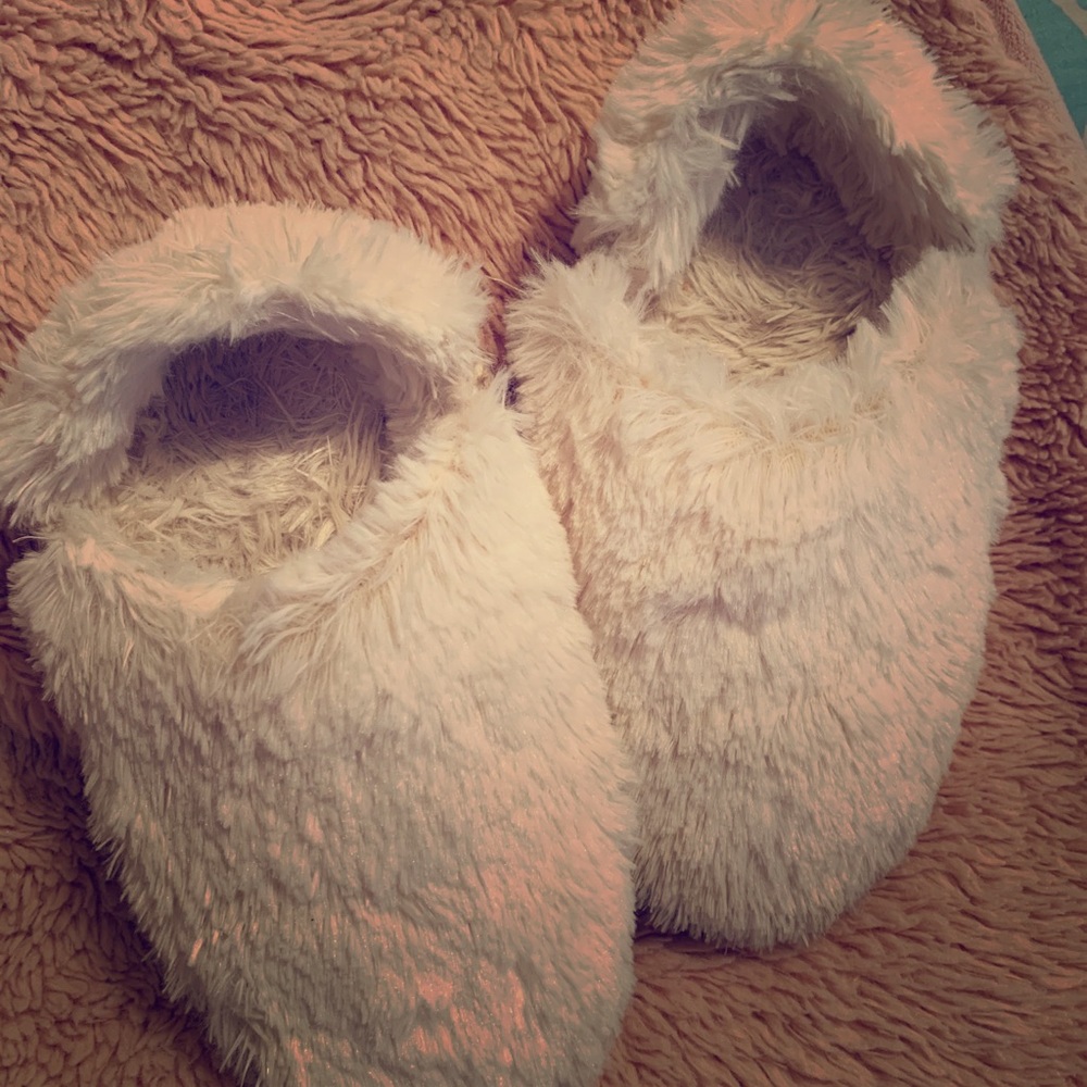 Mukluks slippers